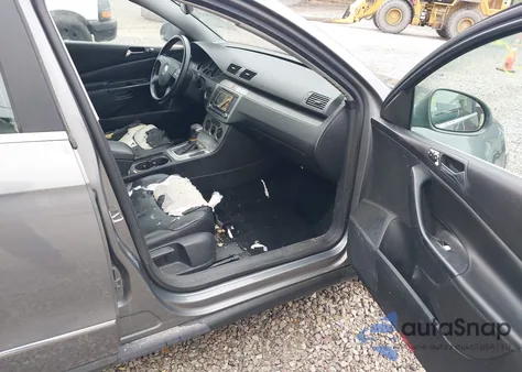 2006 Volkswagen Passat 2.0T из США, поврежденный, VIN WVWEK73C36P109793